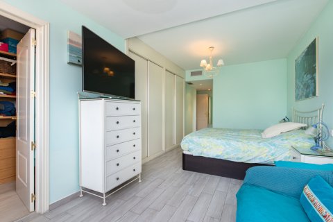 Apartment for sale in Madrid, Spain 2 bedrooms, 150 sq.m. No. 164842 - photo 10