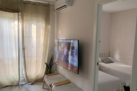 Huoneisto myytävänä Cadiz, Espanja, 2 makuuhuonetta, 79.18 m2 No. 164840 - kuva 3