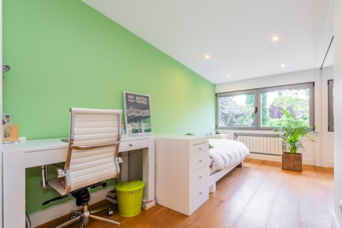 Talo myytävänä Madrid, Espanja, 3 makuuhuonetta, 260 m2 No. 164844 - kuva 19