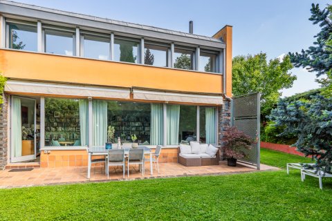 Talo myytävänä Madrid, Espanja, 3 makuuhuonetta, 260 m2 No. 164844 - kuva 4