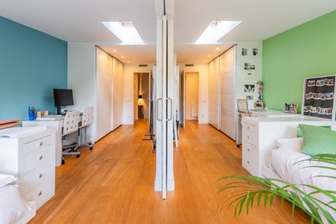 Talo myytävänä Madrid, Espanja, 3 makuuhuonetta, 260 m2 No. 164844 - kuva 15