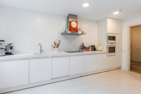 Talo myytävänä Madrid, Espanja, 3 makuuhuonetta, 260 m2 No. 164844 - kuva 29