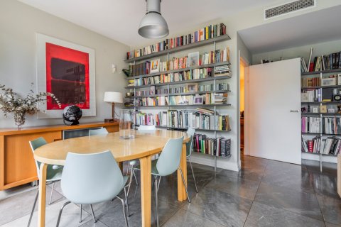 Talo myytävänä Madrid, Espanja, 3 makuuhuonetta, 260 m2 No. 164844 - kuva 7