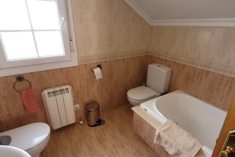 Dom w Ribadeo, Lugo, Hiszpania 4 sypialnie, 223 mkw. nr 153161 – zdjęcie 20