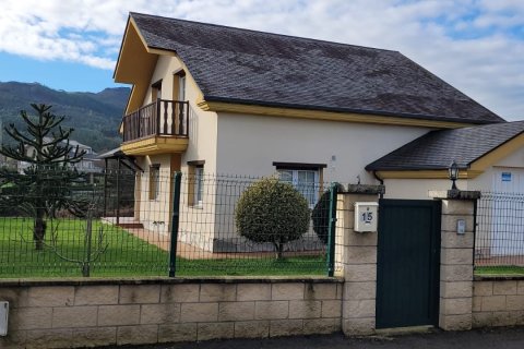 Dom w Ribadeo, Lugo, Hiszpania 4 sypialnie, 223 mkw. nr 153161 – zdjęcie 4