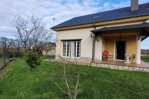 Dom w Ribadeo, Lugo, Hiszpania 4 sypialnie, 223 mkw. nr 153161 – zdjęcie 8