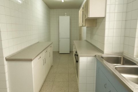 Huoneisto myytävänä Leon, Espanja, 4 makuuhuonetta, 120 m2 No. 153158 - kuva 26