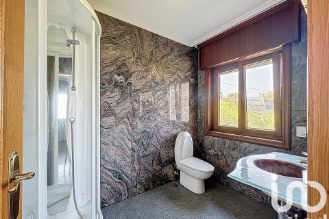 Продажа дома в Санхенхо, Понтеведра, Испания 3 спальни, 322м2 №153162 - фото 11