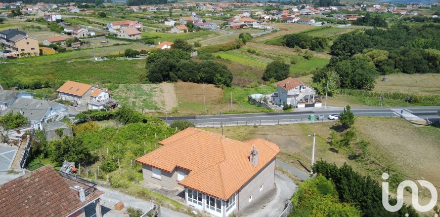 Дом в Санхенхо, Понтеведра, Испания 3 спальни, 322м2 №153162