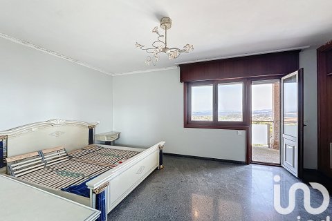 Продажа дома в Санхенхо, Понтеведра, Испания 3 спальни, 322м2 №153162 - фото 9
