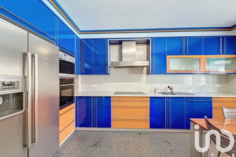 Продажа дома в Санхенхо, Понтеведра, Испания 3 спальни, 322м2 №153162 - фото 7