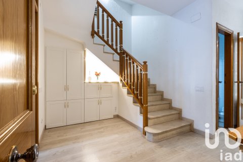 Продажа дома в Сабадель, Барселона, Испания 4 спальни, 265м2 №153160 - фото 2