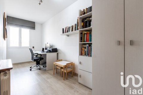 Продажа дома в Сабадель, Барселона, Испания 4 спальни, 265м2 №153160 - фото 23