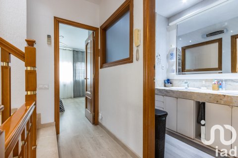 Продажа дома в Сабадель, Барселона, Испания 4 спальни, 265м2 №153160 - фото 28