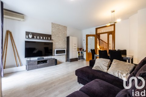 Продажа дома в Сабадель, Барселона, Испания 4 спальни, 265м2 №153160 - фото 9