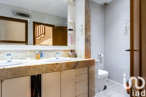 Продажа дома в Сабадель, Барселона, Испания 4 спальни, 265м2 №153160 - фото 20