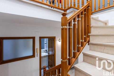 Продажа дома в Сабадель, Барселона, Испания 4 спальни, 265м2 №153160 - фото 25