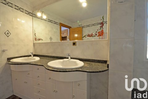 Продажа квартиры в Сакс, Аликанте, Испания 4 спальни, 314м2 №153159 - фото 25