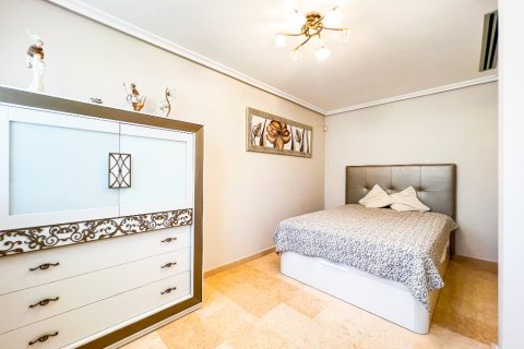 Villa zum Verkauf in La Mata, Alicante, Spanien 5 Schlafzimmer, 380 m2 Nr. 145926 - Foto 27