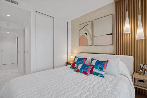 Huoneisto myytävänä Punta Prima, Alicante, Espanja, 3 makuuhuonetta, 92 m2 No. 145928 - kuva 14