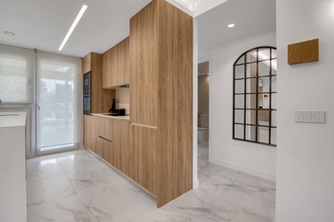 Huoneisto myytävänä Punta Prima, Alicante, Espanja, 3 makuuhuonetta, 92 m2 No. 145928 - kuva 20