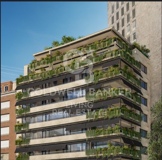 Apartment à Madrid, Espagne 3 chambres, 321 m2 No. 159332