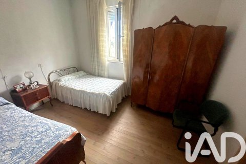 Villa en venta en León, España 5 dormitorios, 451 m2 No. 188286 - foto 12