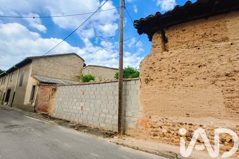 Villa en venta en León, España 5 dormitorios, 451 m2 No. 188286 - foto 4
