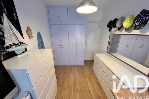 Townhouse for sale in Vilassar de Dalt, Barcelona, Spain 4 bedrooms, 228 sq.m. No. 188283 - photo 15
