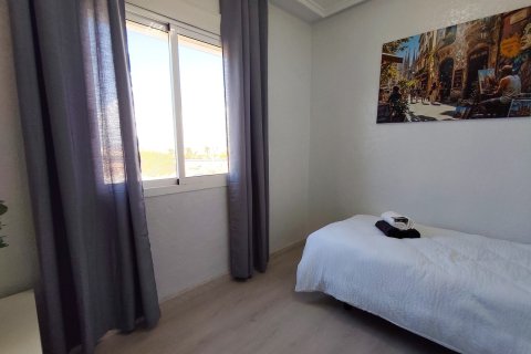 Dzīvoklis pārdošanā Torrevieja, Alicante, Spānijā 3 istabas, 75 m2 Nr. 196342 - attēls 23