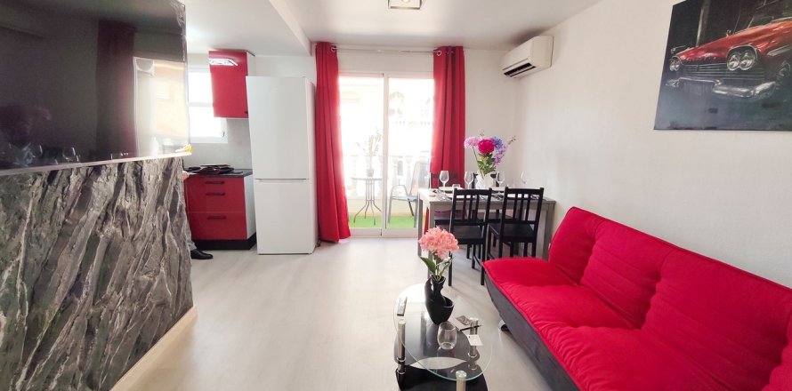 Dzīvoklis Torrevieja, Alicante, Spānijā 3 istabas, 75 m2 Nr. 196342