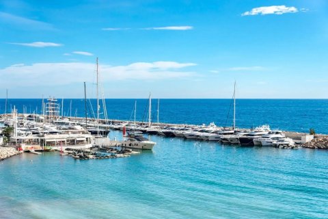Tvåvåningslägenhet i Altea, Alicante, Spanien 4 sovrum, 152 kvm. Nr. 196338