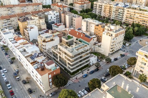 Продажа квартиры в Малага, Испания 3 спальни, 84м2 №182000 - фото 8