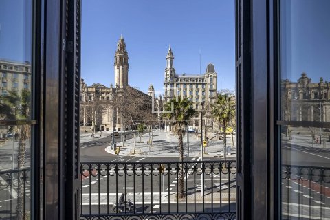 Lägenhet till salu i Barcelona, Spanien 2 sovrum, 117 kvm. Nr. 161461 - foto 4