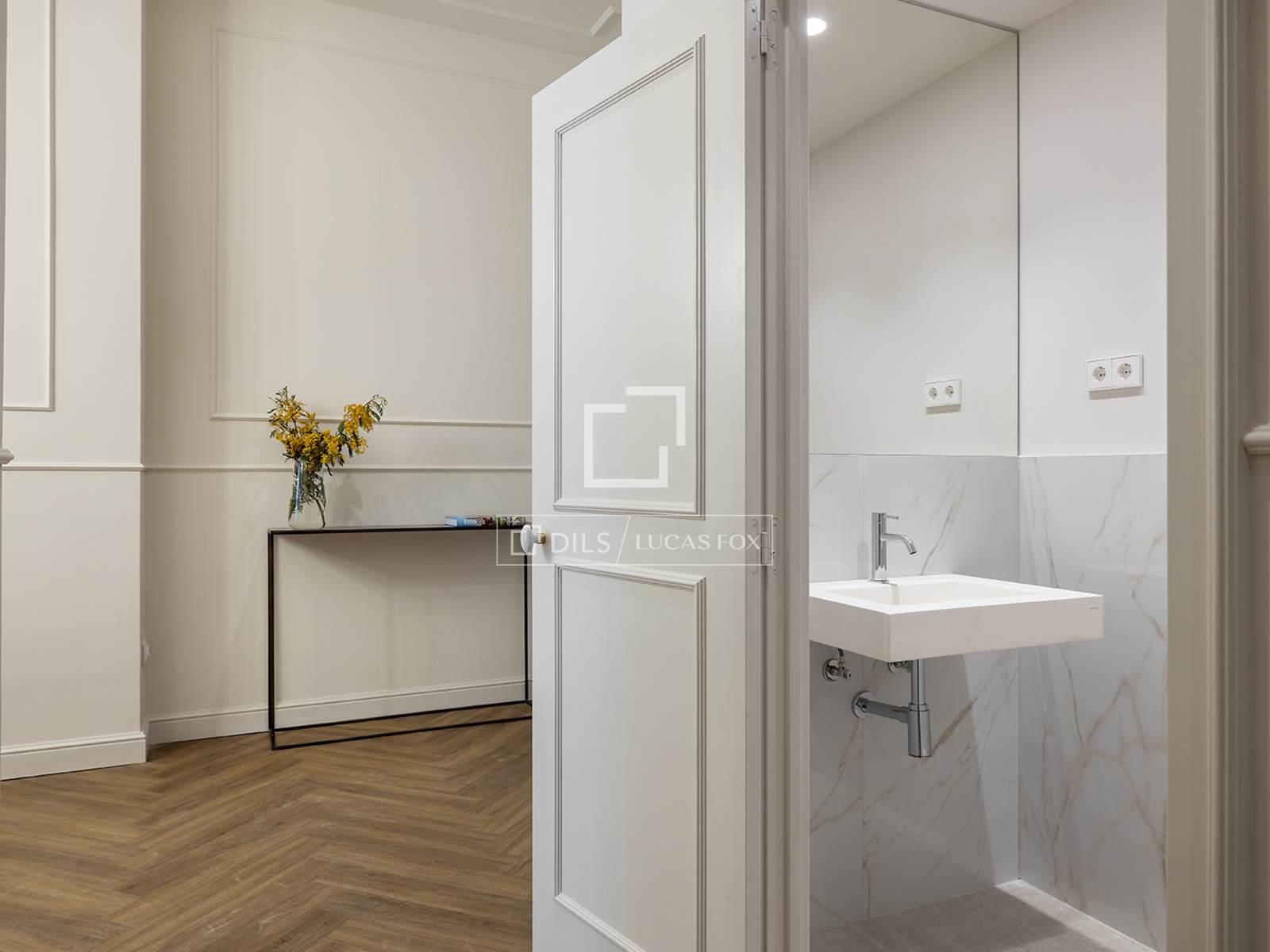 Huoneisto Barcelona, Espanja 2 makuuhuonetta, 117 m2 No. 161461