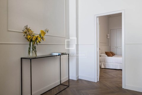 Lägenhet till salu i Barcelona, Spanien 2 sovrum, 117 kvm. Nr. 161461 - foto 23