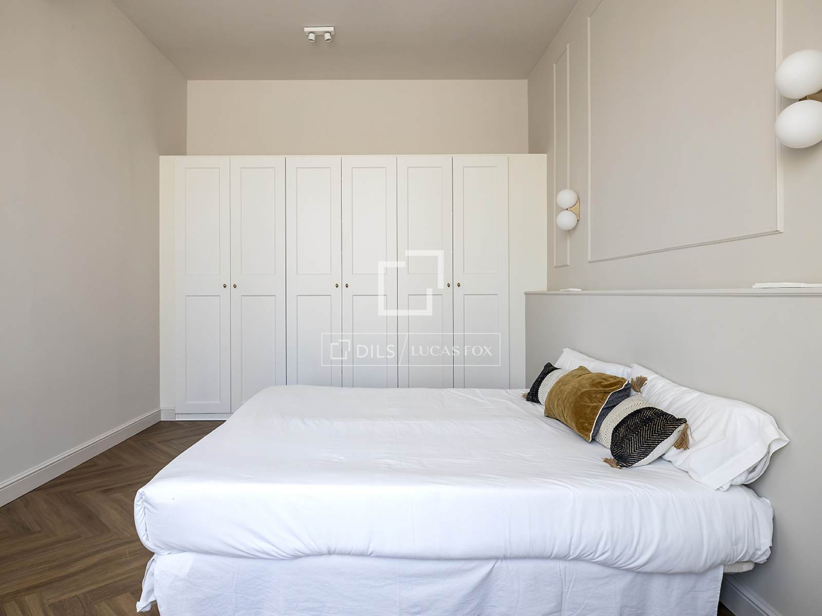 Huoneisto Barcelona, Espanja 2 makuuhuonetta, 117 m2 No. 161461