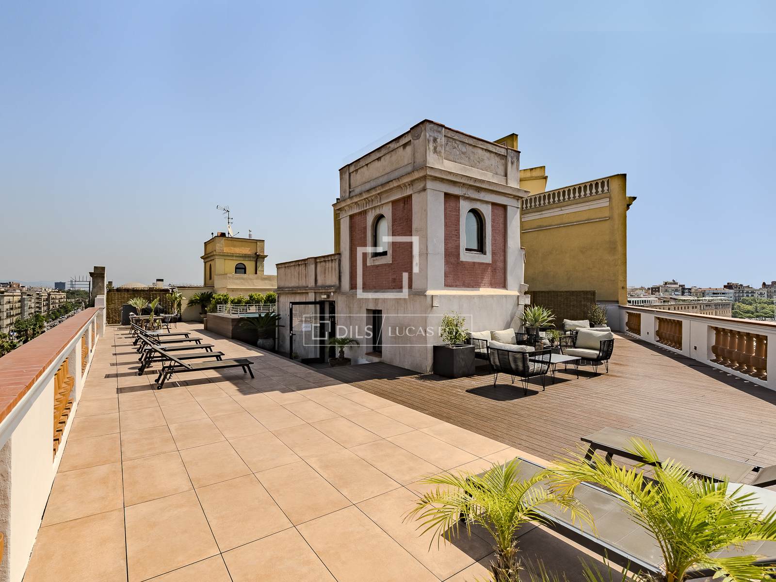 Huoneisto Barcelona, Espanja 2 makuuhuonetta, 117 m2 No. 161461