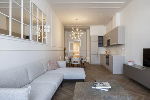 Lägenhet i Barcelona, Spanien 2 sovrum, 117 kvm. Nr. 161461