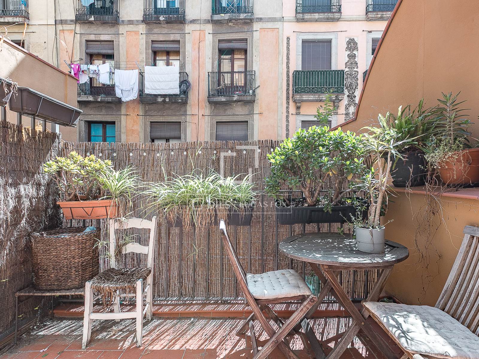 Wohnung in Barcelona, Spanien 2 Schlafzimmer, 109 m2 Nr. 161460