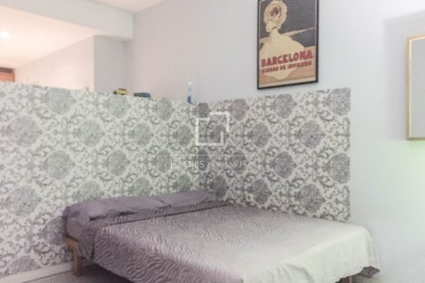 Lägenhet till salu i Barcelona, Spanien 2 sovrum, 109 kvm. Nr. 161460 - foto 6