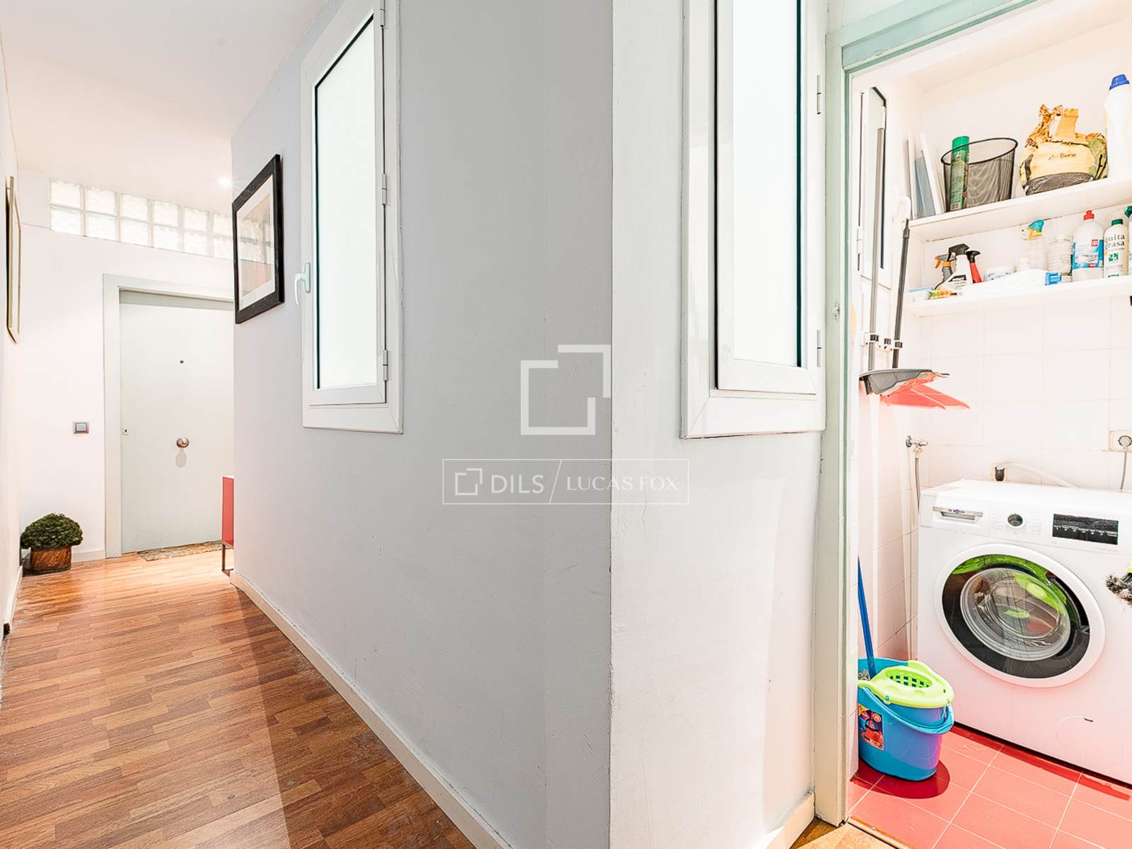 Wohnung in Barcelona, Spanien 2 Schlafzimmer, 109 m2 Nr. 161460