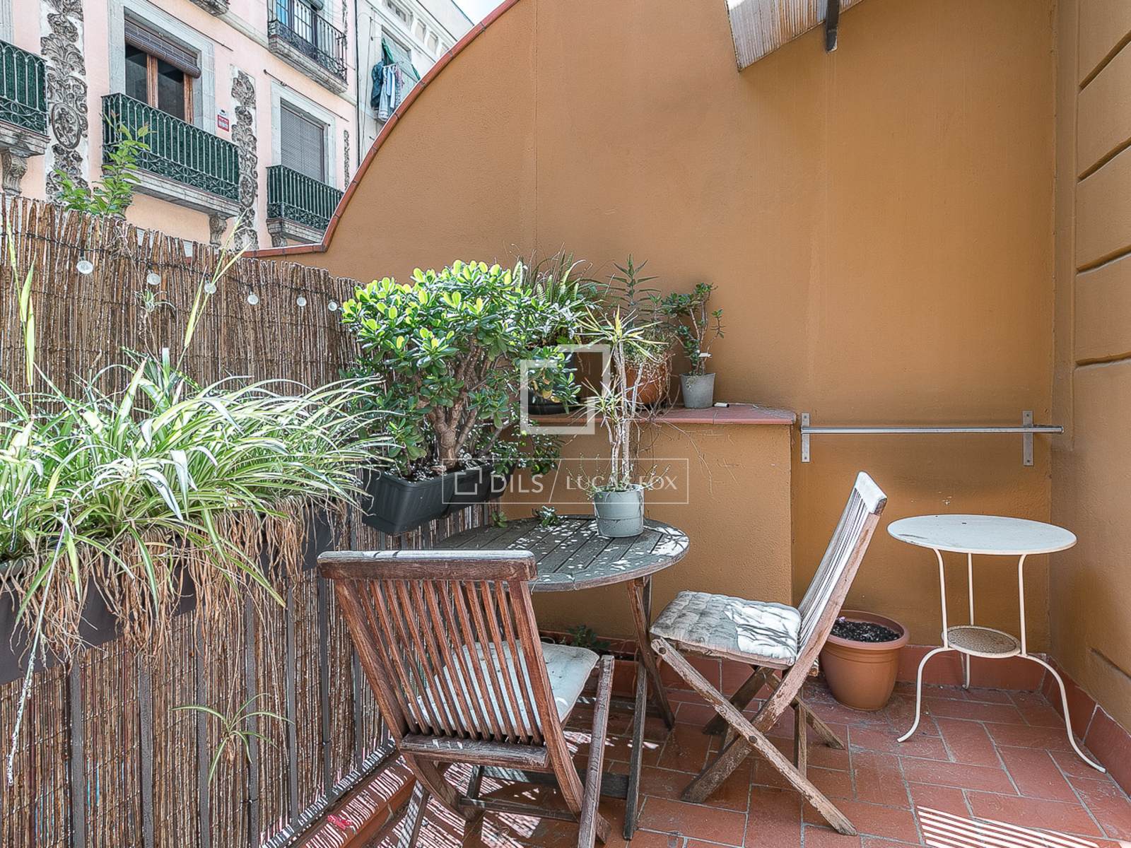 Wohnung in Barcelona, Spanien 2 Schlafzimmer, 109 m2 Nr. 161460