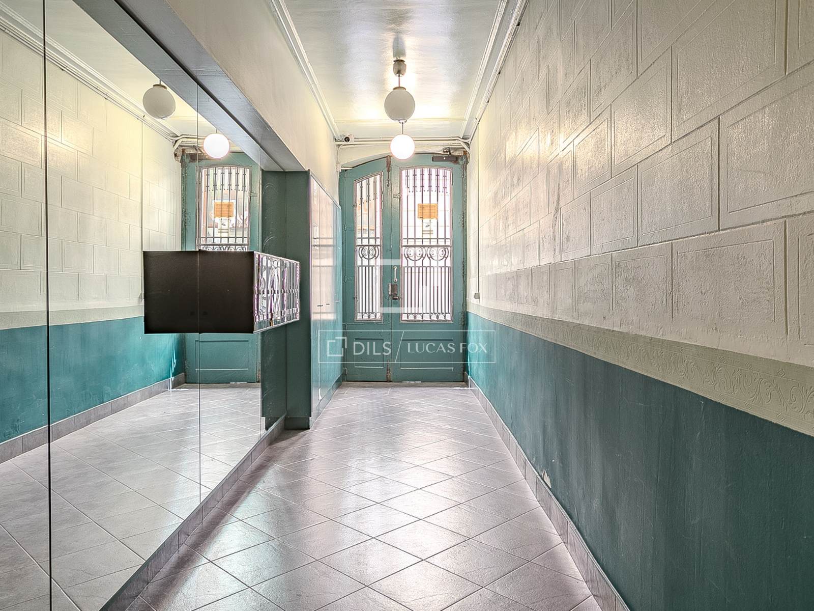 Wohnung in Barcelona, Spanien 2 Schlafzimmer, 109 m2 Nr. 161460