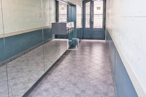 Lägenhet till salu i Barcelona, Spanien 2 sovrum, 109 kvm. Nr. 161460 - foto 26