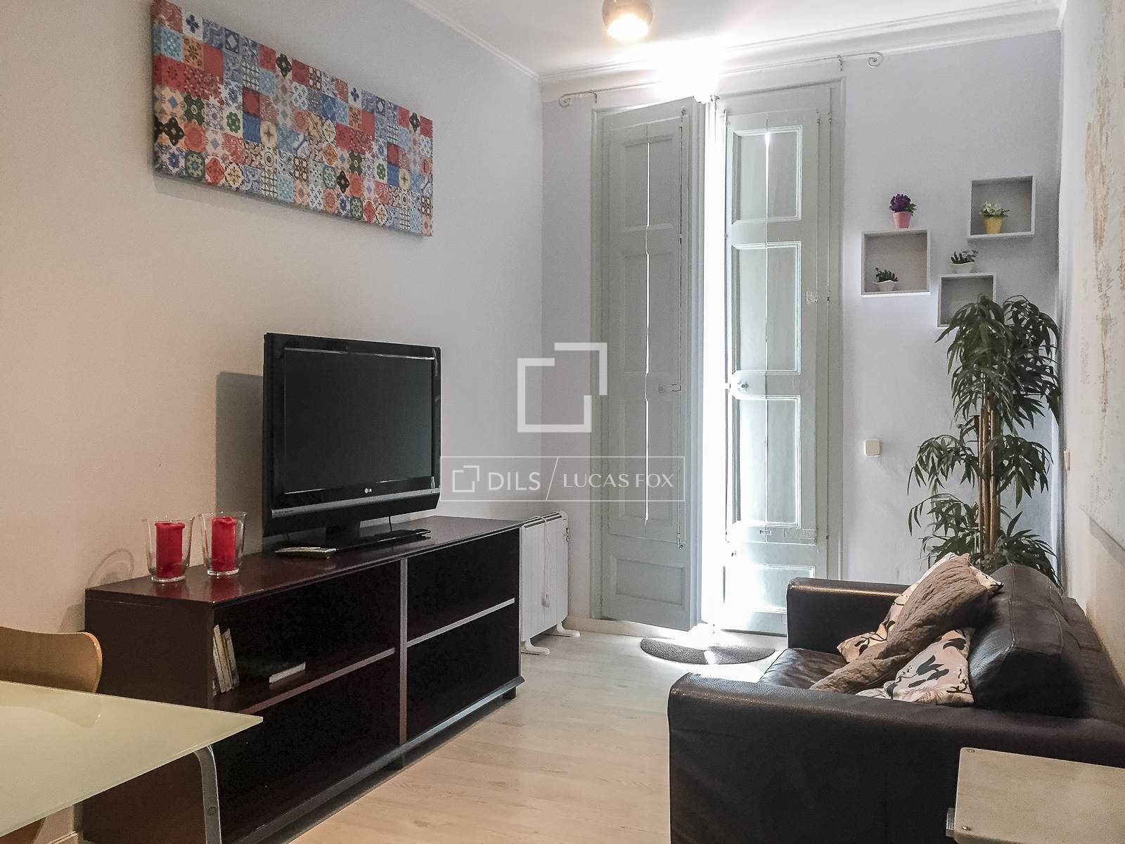 Wohnung in Barcelona, Spanien 2 Schlafzimmer, 109 m2 Nr. 161460