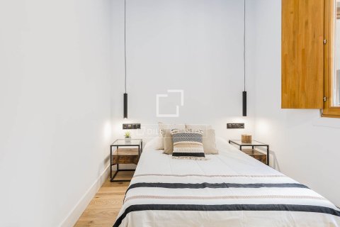 Apartment à vendre à Barcelona, Espagne, 2 chambres, 66 m2 No. 161456 - photo 24