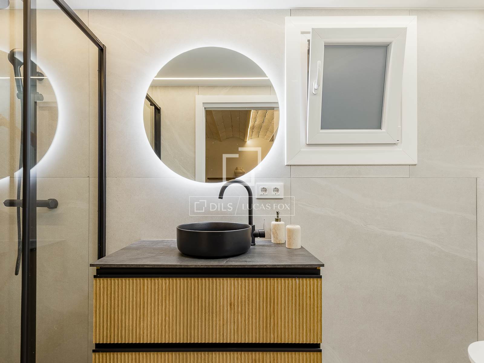 Apartament w Barcelona, Hiszpania 2 sypialnie, 95 mkw. nr 161458