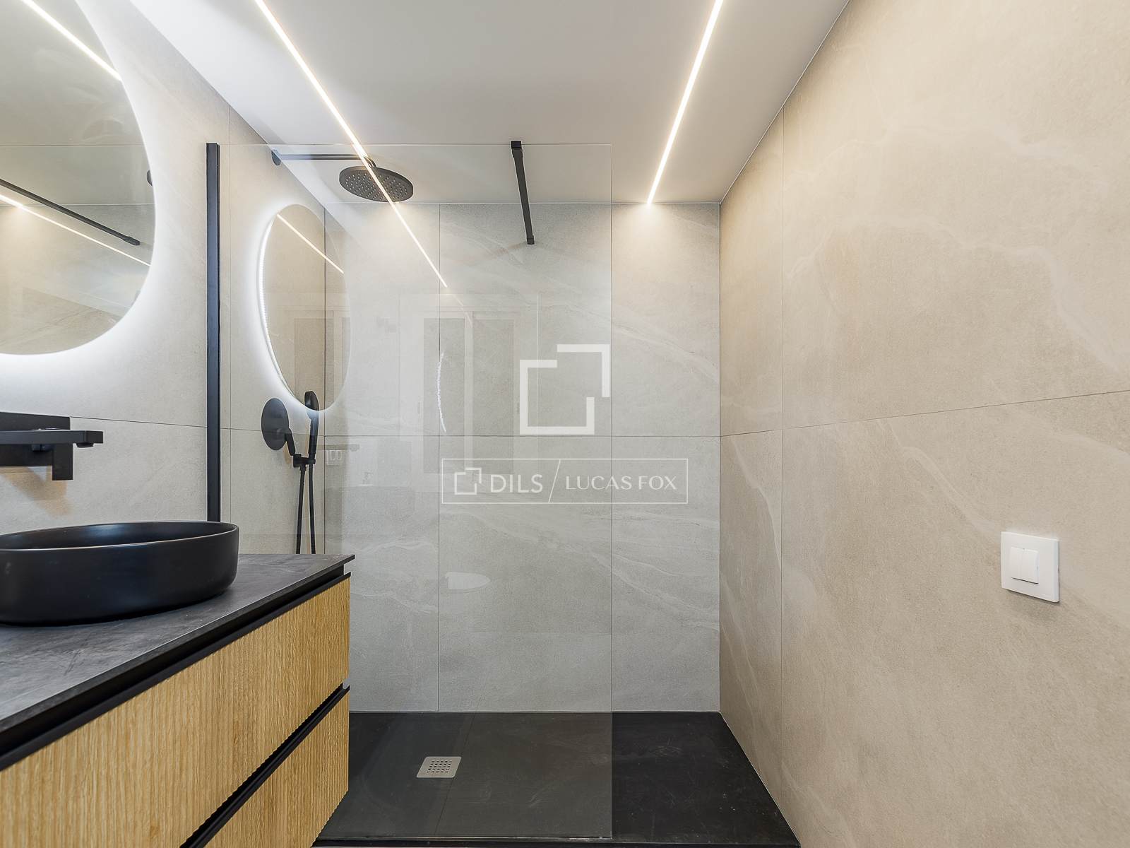 Apartament w Barcelona, Hiszpania 2 sypialnie, 95 mkw. nr 161458