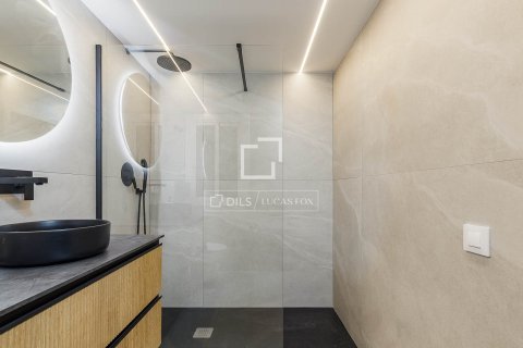 Lägenhet till salu i Barcelona, Spanien 2 sovrum, 95 kvm. Nr. 161458 - foto 28